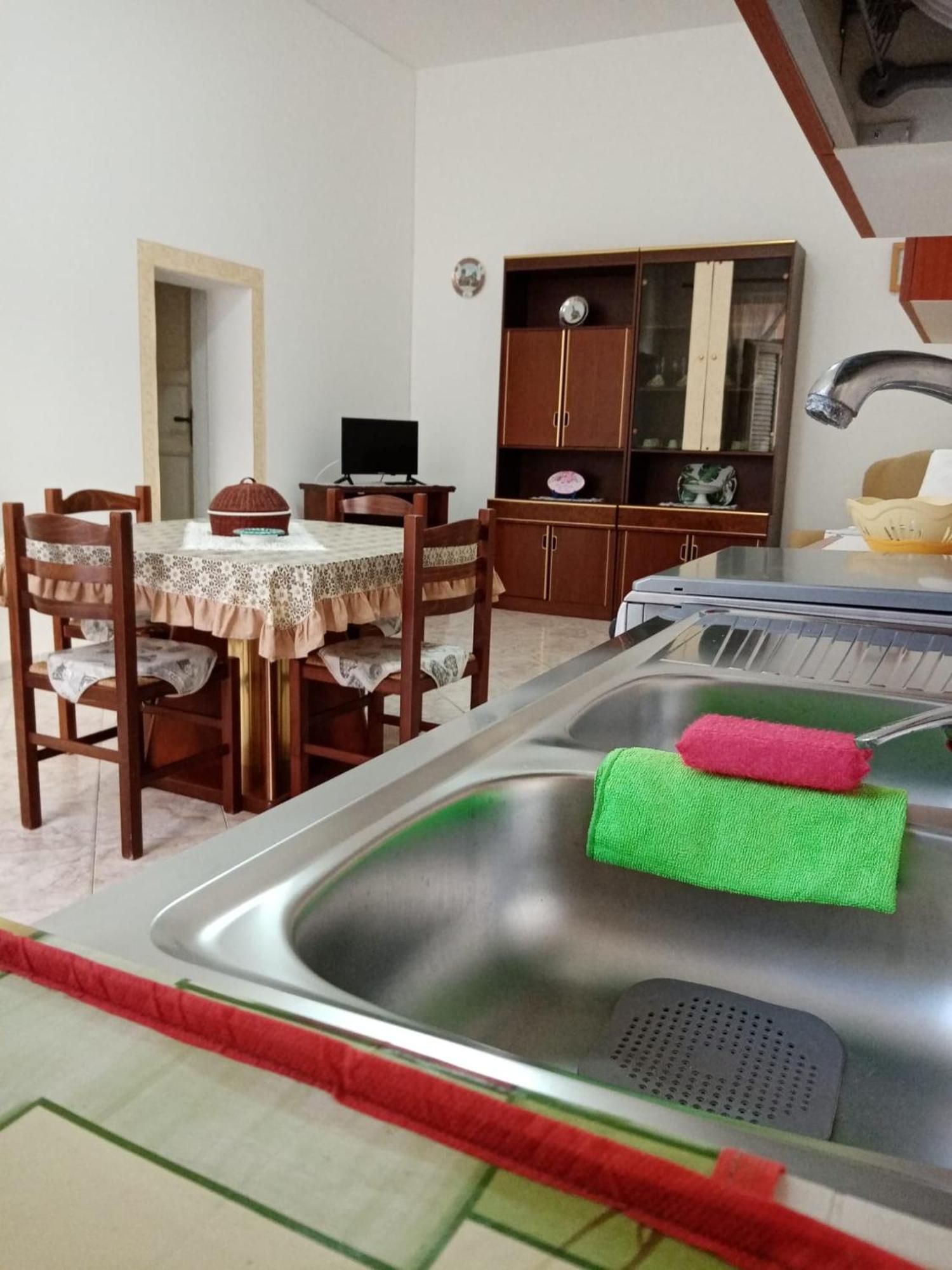 Casa Vacanze La Rosa Villa ตรัปเปโต ภายนอก รูปภาพ